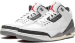 Nike Men's Air Jordan 3 Retro Shoe - Image 3