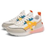 Adidas Roadtrain R85.