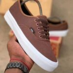 Vans Unisex-Adult Knu Skool Shoe