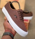 Vans Unisex-Adult Knu Skool Shoe
