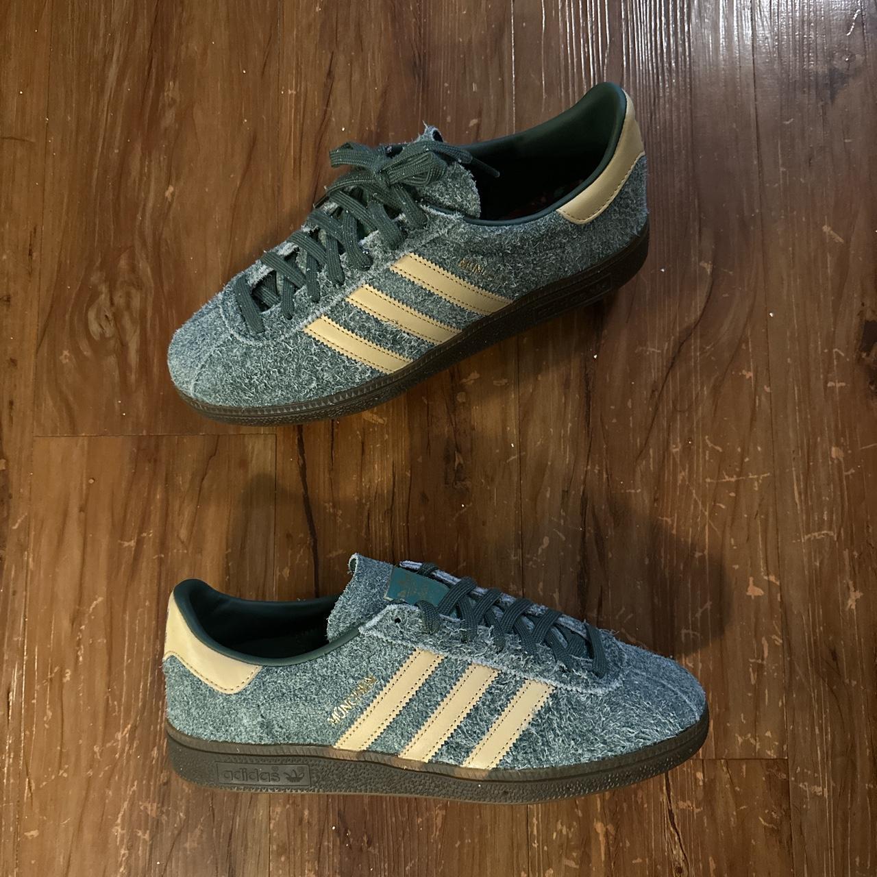 j1 Adidas Campus 80s "South Park Towelie" - Image 1