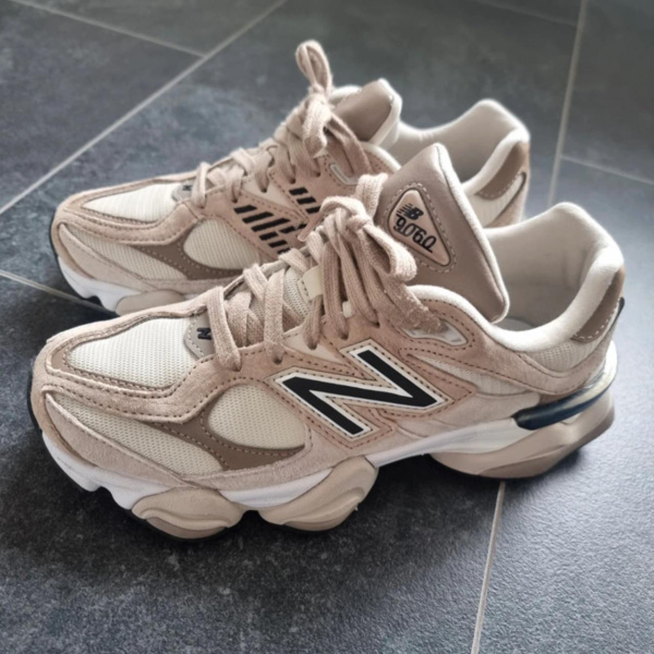 r3 New Balance 9060 US 5 - Image 1