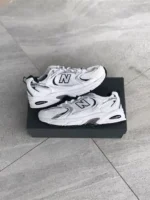 NEW BALANCE 530 WHITE SILVER NAVY on Carousell - Image 3