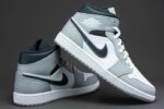 Air Jordan 1 Mid "Light Smoke Grey Anthracite" (2022) - Image 2