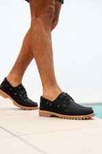 Timberland 3-Eye Lug Handsewn Boat Shoes - Image 2