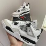 Air Jordan 4 Military Black